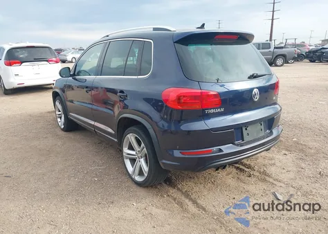 2015 Volkswagen Tiguan R-Line z USA, uszkodzony, nr VIN WVGAV7AX7FW093868